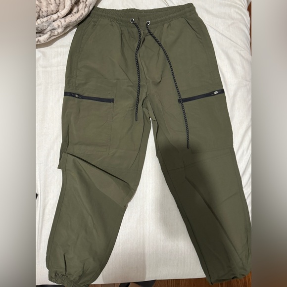 Olive Green Cargo - Picture 1 of 3